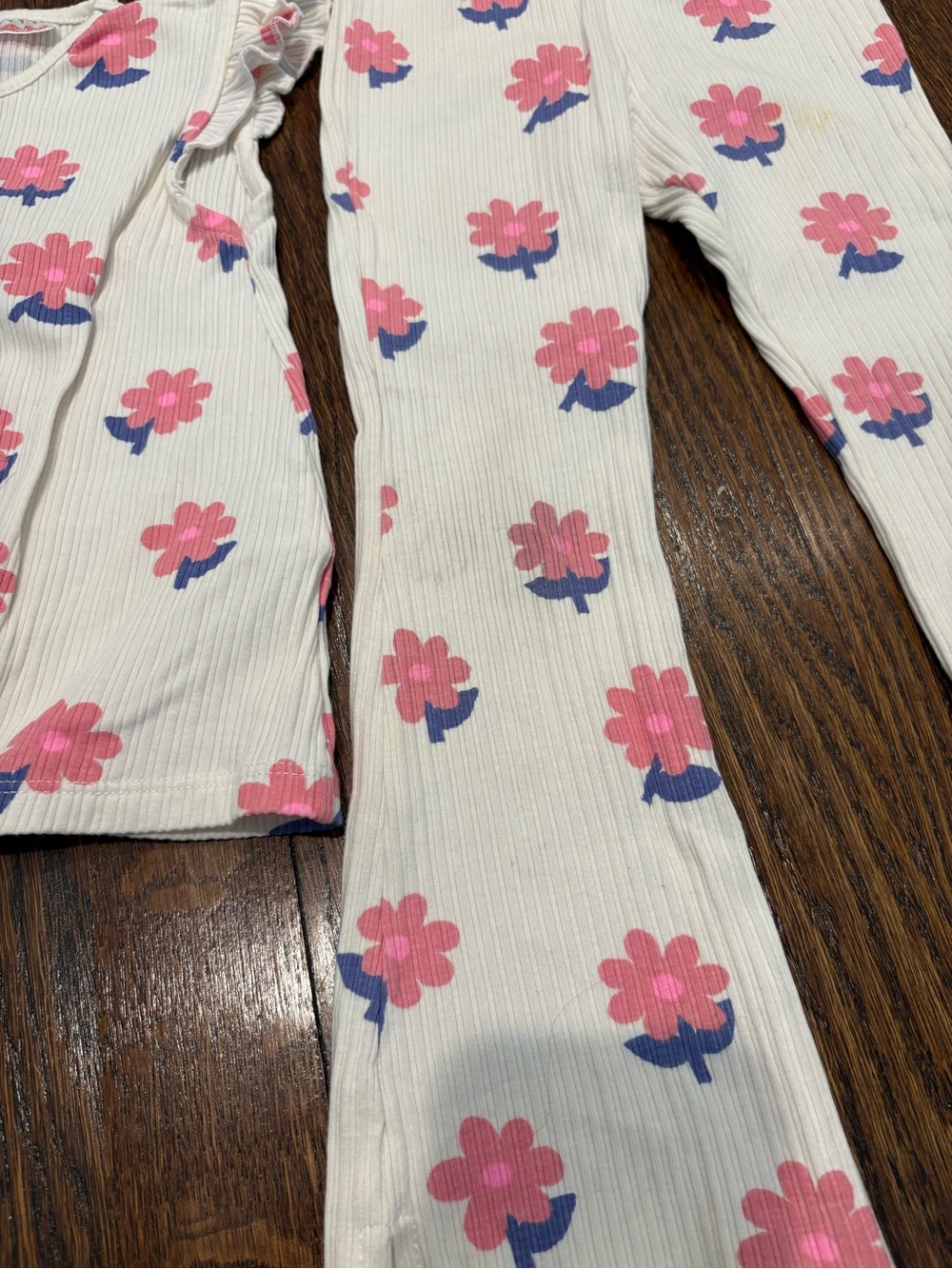 Zara Ribbed Floral set - Picture 5 of 5